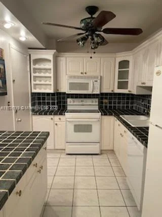 5005 Collins Ave # 325, Miami Beach FL 33140