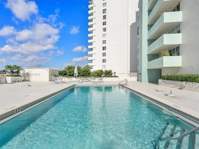 5 Island Ave # 8A, Miami Beach FL 33139