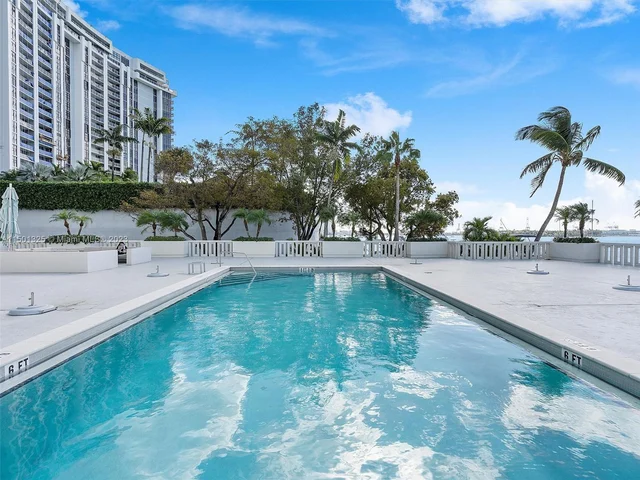 5 Island Ave # 8A, Miami Beach FL 33139