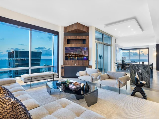 1425 Brickell Ave, Miami FL 33131