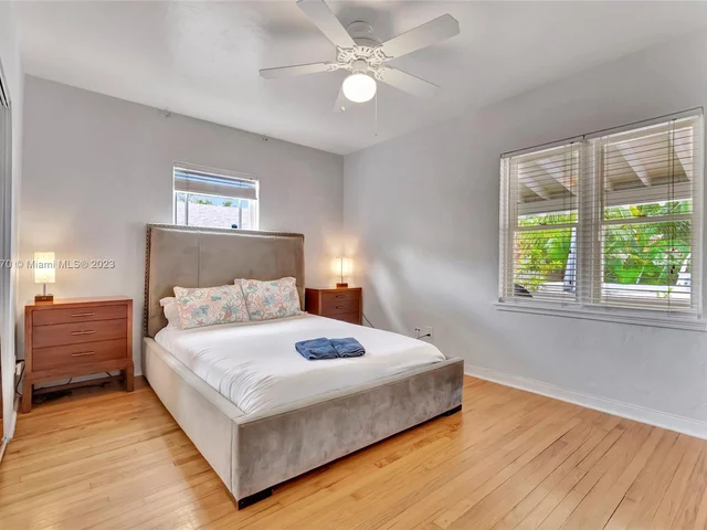 515 SW 9th St # 515, Fort Lauderdale FL 33315