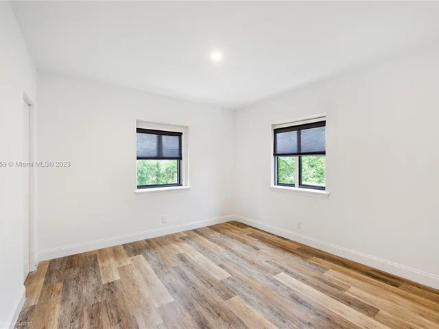 311 NE 90th St, Miami FL 33138