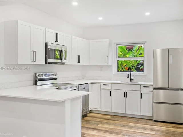 311 NE 90th St, Miami FL 33138