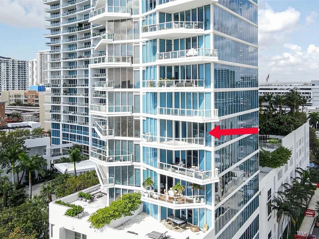 2020 N Bayshore Dr # 801, Miami FL 33137