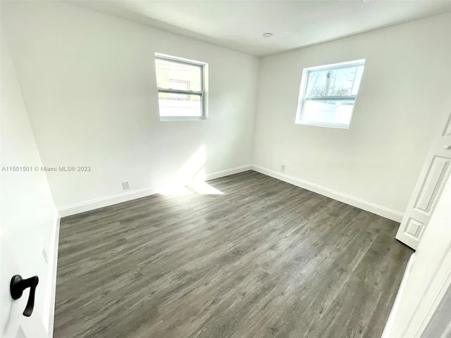 2210 Cody St, Hollywood FL 33020