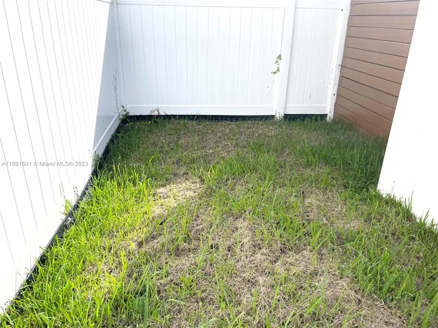 2210 Cody St, Hollywood FL 33020