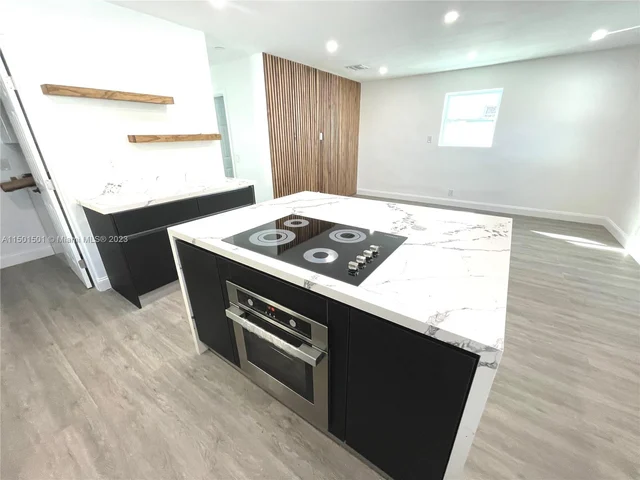 2210 Cody St, Hollywood FL 33020