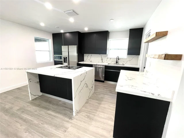 2210 Cody St, Hollywood FL 33020