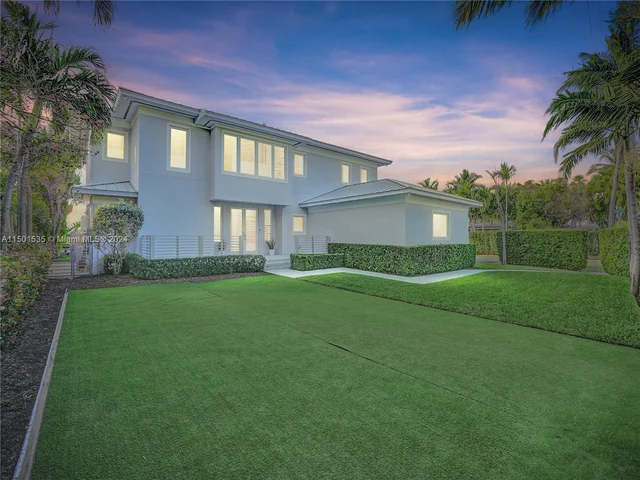 5180 La Gorce Dr, Miami Beach FL 33140