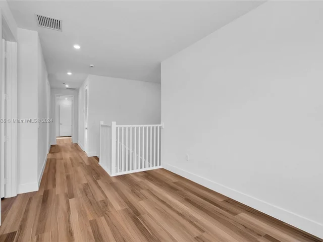 12116 SW 82 PL, Miami FL 33156