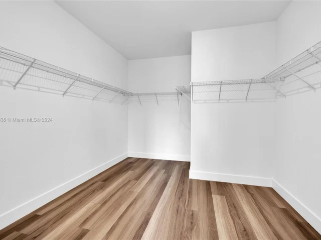 12116 SW 82 PL, Miami FL 33156