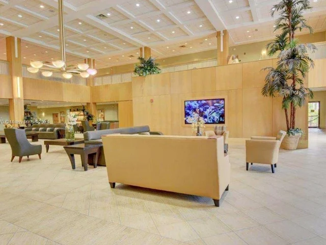 2048 Hythe C # 2048, Boca Raton FL 33434