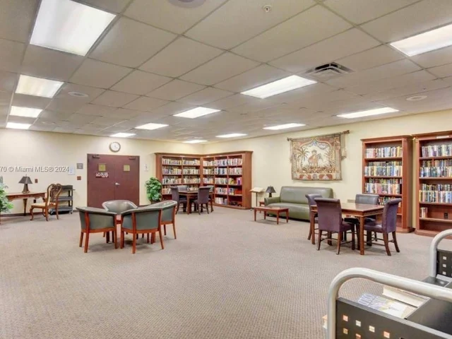 2048 Hythe C # 2048, Boca Raton FL 33434