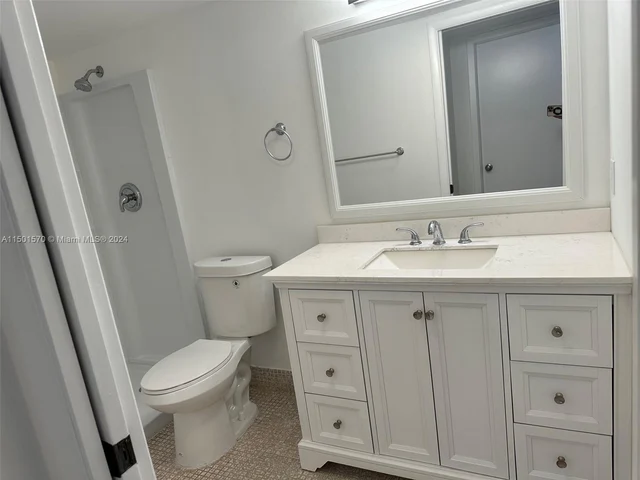 2048 Hythe C # 2048, Boca Raton FL 33434