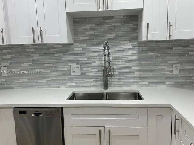 2048 Hythe C # 2048, Boca Raton FL 33434