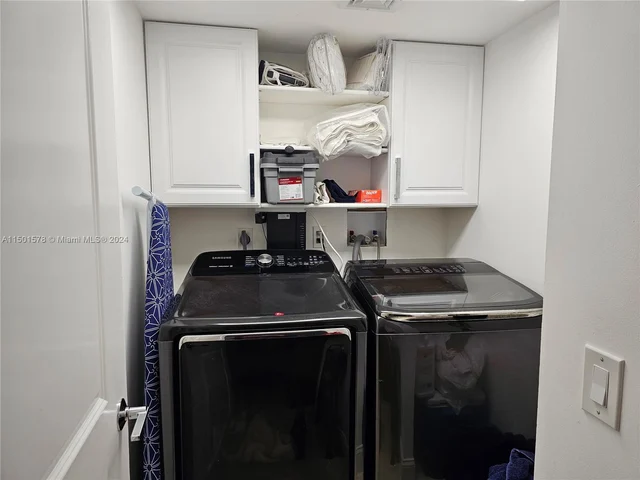 16445 Collins Ave # 1421, Sunny Isles Beach FL 33160