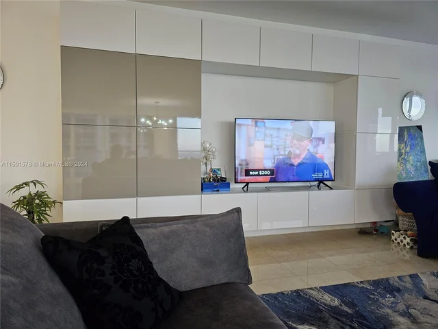 16445 Collins Ave # 1421, Sunny Isles Beach FL 33160