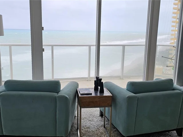 16445 Collins Ave # 1421, Sunny Isles Beach FL 33160