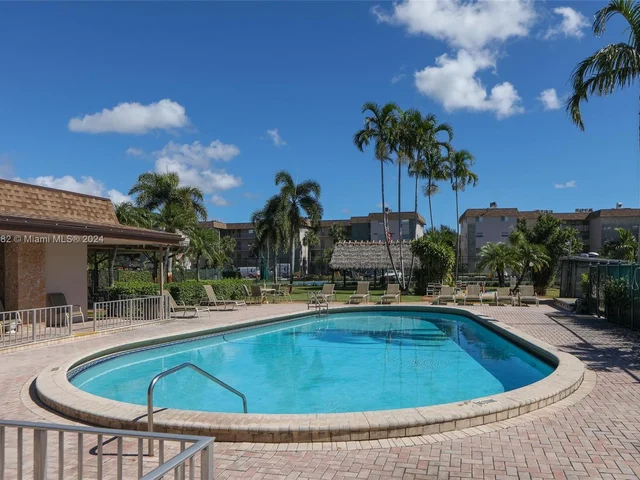 2495 SW 82nd Ave # 204, Davie FL 33324