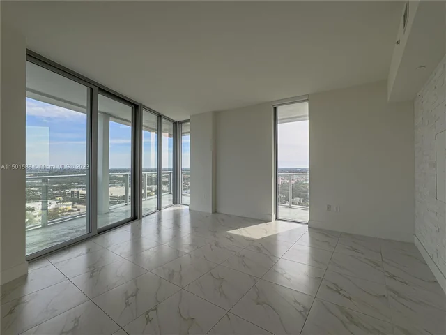 2000 Metropica Way # 2009, Sunrise FL 33323