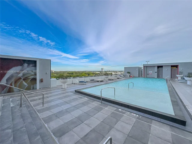 2000 Metropica Way # 2009, Sunrise FL 33323