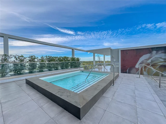 2000 Metropica Way # 2009, Sunrise FL 33323