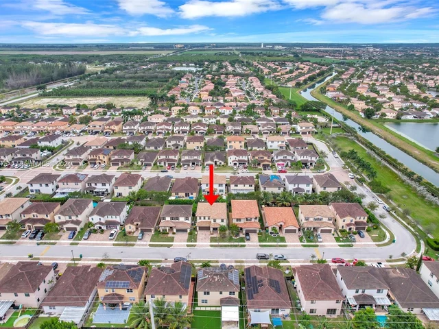 4126 NE 21st Ct, Homestead FL 33033