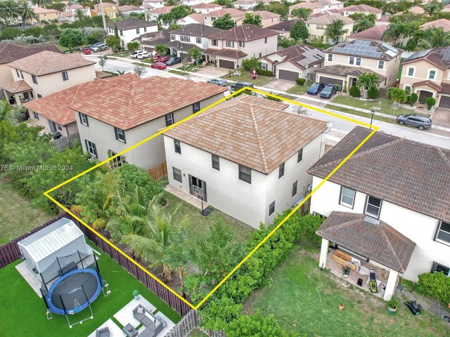 4126 NE 21st Ct, Homestead FL 33033