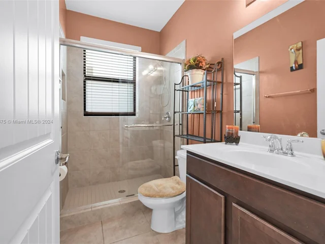 4126 NE 21st Ct, Homestead FL 33033