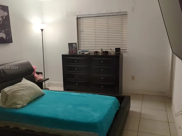 6400 Sheridan St, Hollywood FL 33024