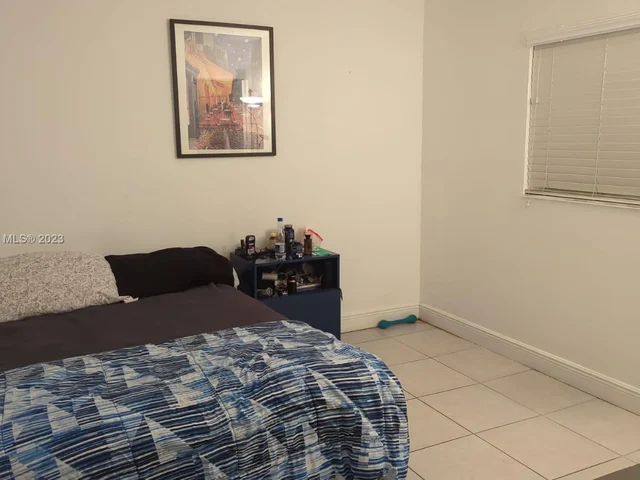 6400 Sheridan St, Hollywood FL 33024