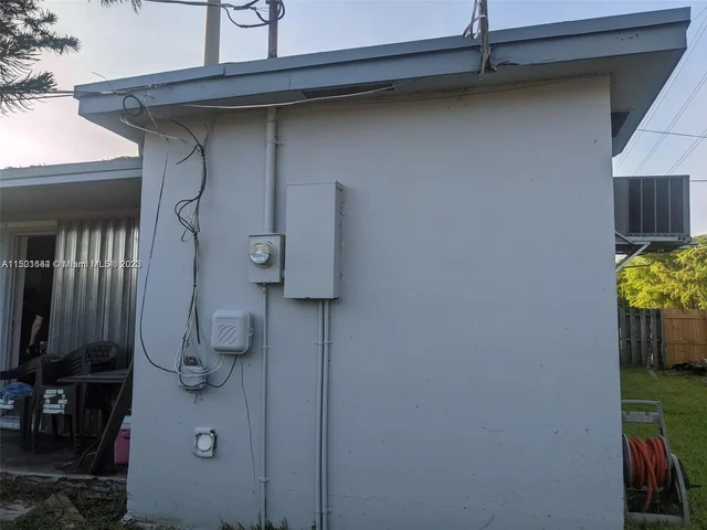 6400 Sheridan St, Hollywood FL 33024