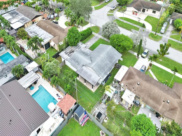 12600 SW 34th St, Miami FL 33175