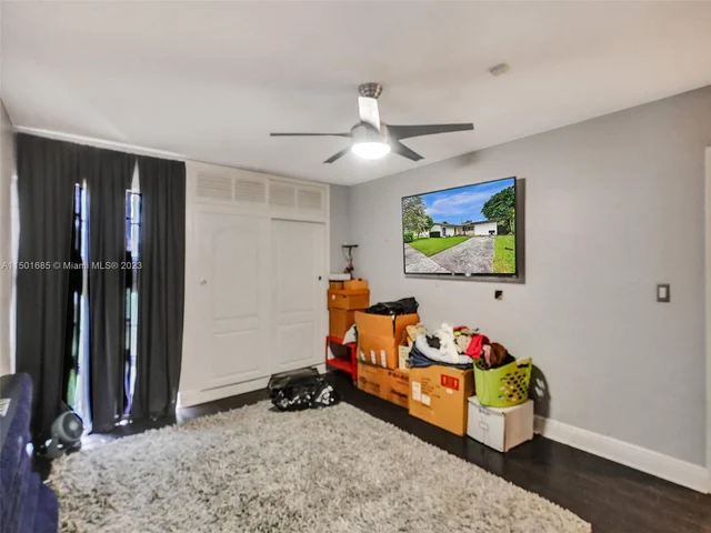 12600 SW 34th St, Miami FL 33175