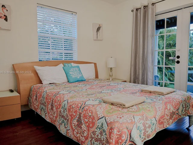 1628 Arthur St, Hollywood FL 33020