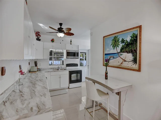 1410 NW 33rd St, Miami FL 33142