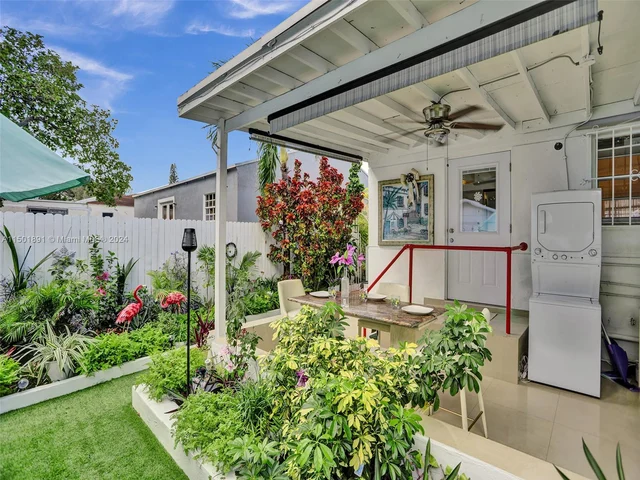 1410 NW 33rd St, Miami FL 33142