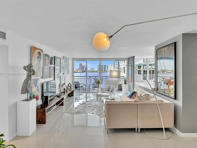 301 174th St # 501, Sunny Isles Beach FL 33160