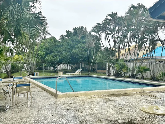 7358 NW 34th St # 7358, Lauderhill FL 33319