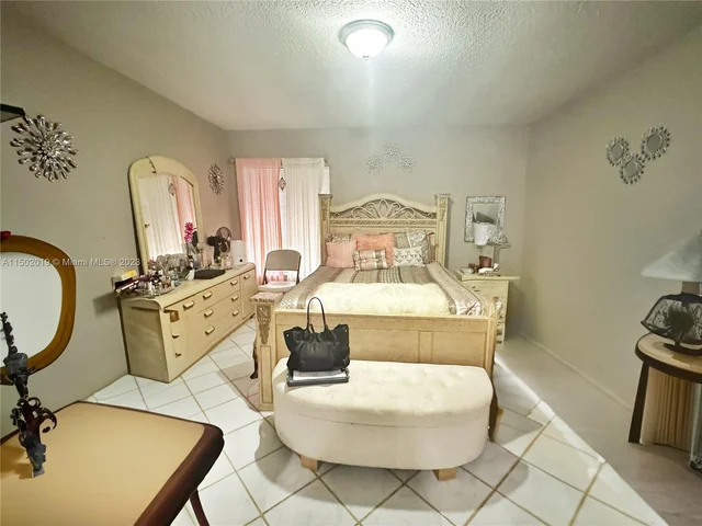 7358 NW 34th St # 7358, Lauderhill FL 33319