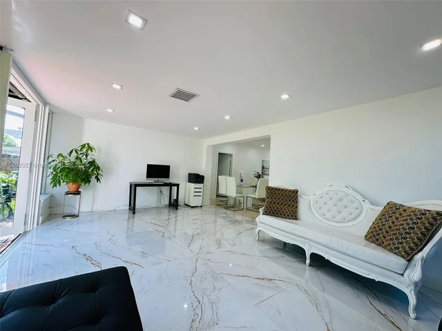 8819 Dickens Ave, Surfside FL 33154