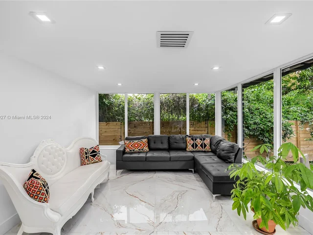 8819 Dickens Ave, Surfside FL 33154