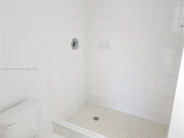 2011 Renaissance Blvd # 205, Miramar FL 33025