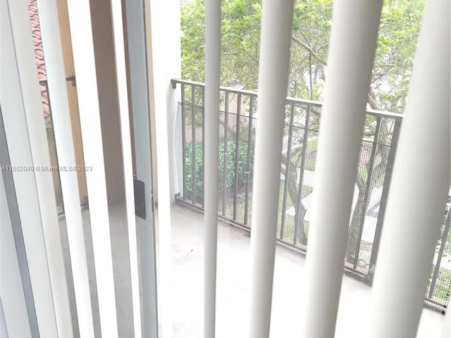 2011 Renaissance Blvd # 205, Miramar FL 33025