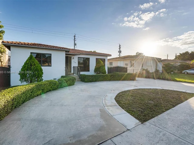 5170 SW 7th St, Miami FL 33134