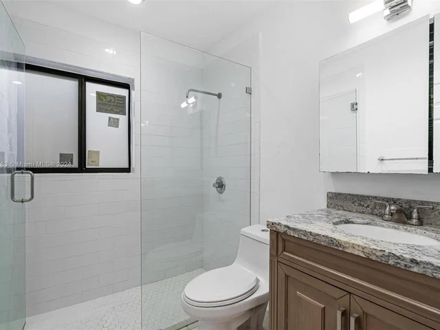 5170 SW 7th St, Miami FL 33134