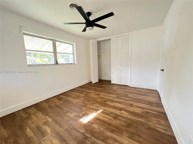 2005 N Park Rd, Hollywood FL 33021