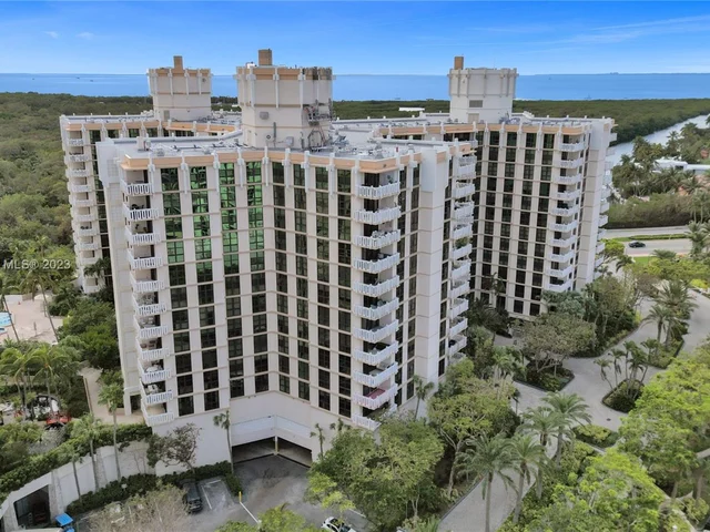 1111 Crandon Blvd # A1202, Key Biscayne FL 33149