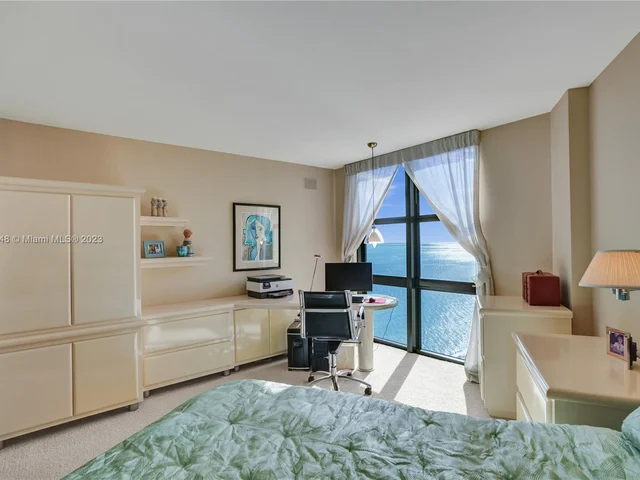 1111 Crandon Blvd # A1202, Key Biscayne FL 33149