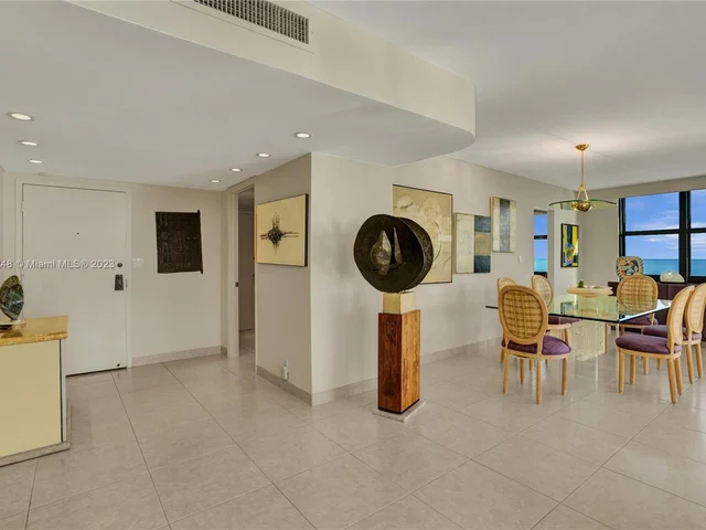 1111 Crandon Blvd # A1202, Key Biscayne FL 33149